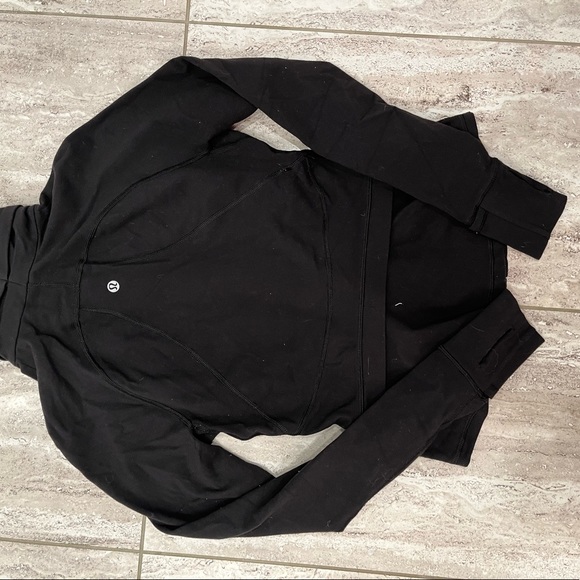 Lululemon jacket - Picture 2 of 2